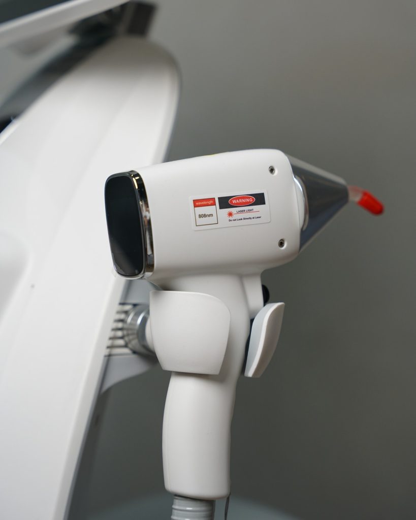 Hair Removal Laser Machine Price: What Clinics Really Pay 4 Multi-wavelength devices 755/808/940/1064 nm